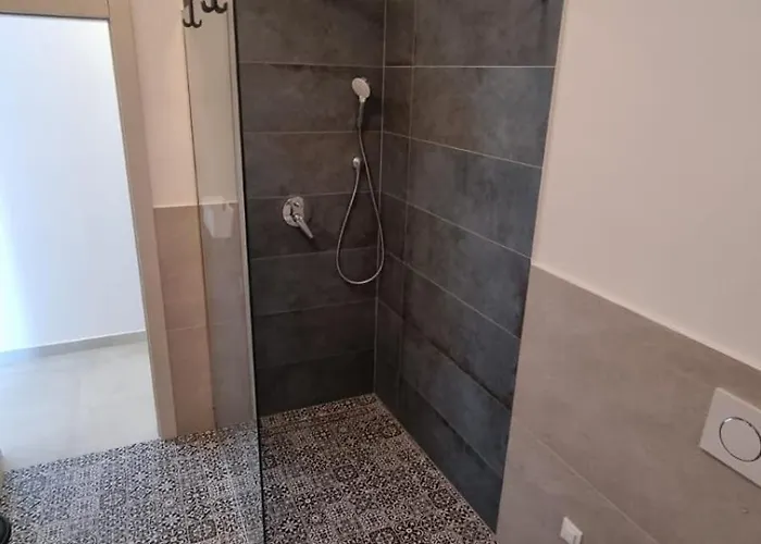 House Gacina 아파트 로비니