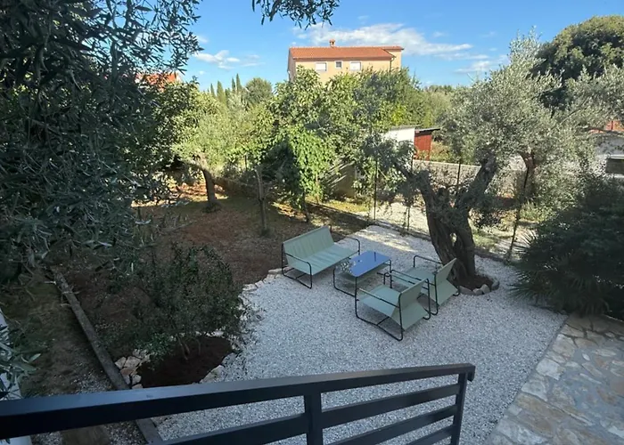 House Gacina Διαμέρισμα Ρόβινι