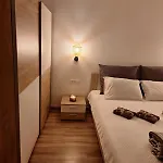 House Gacina Διαμέρισμα *