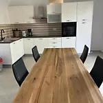 House Gacina * Ρόβινι